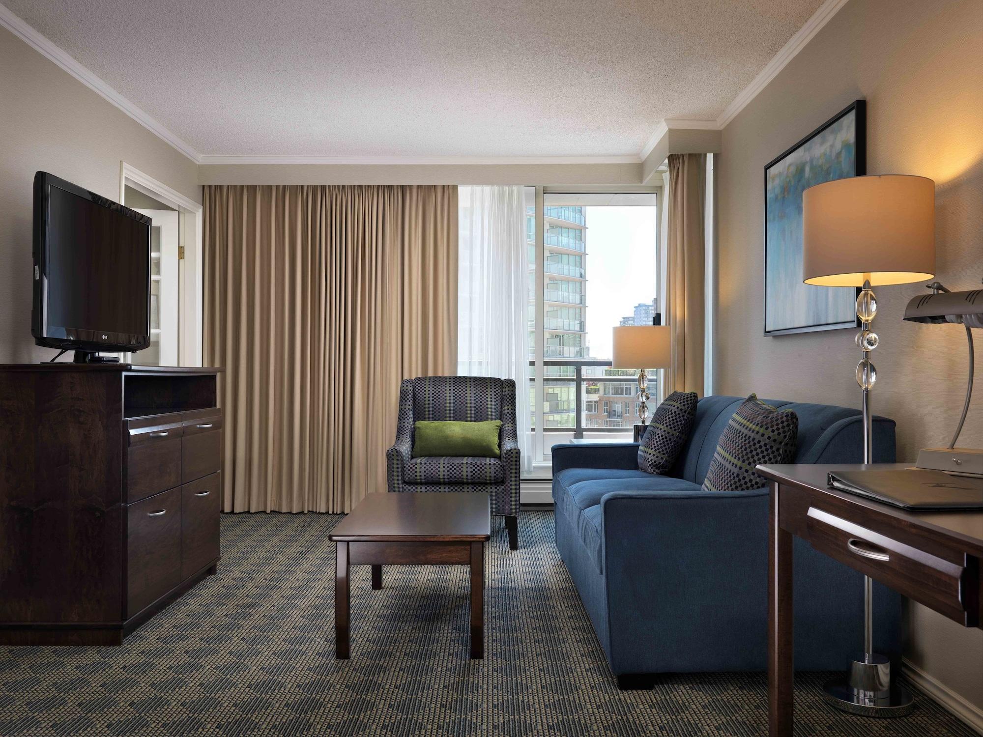 Hotel Chateau Hotel&suites 4*