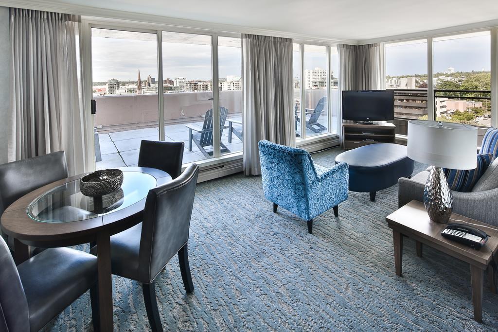 Chateau Hotel&suites Hotel